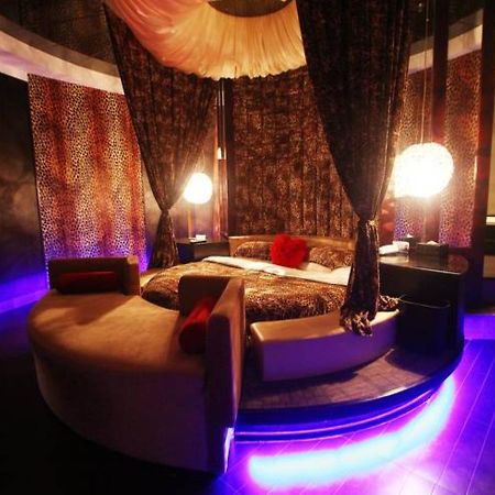 We Love Hotel 上海市 エクステリア 写真
